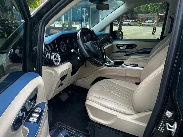Mercedes-Benz Vito 2025