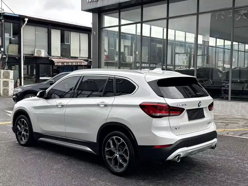 BMW X1 2022 — фото 10