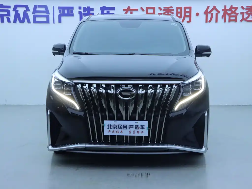GAC Motor Trumpchi M8 2022 — фото 3