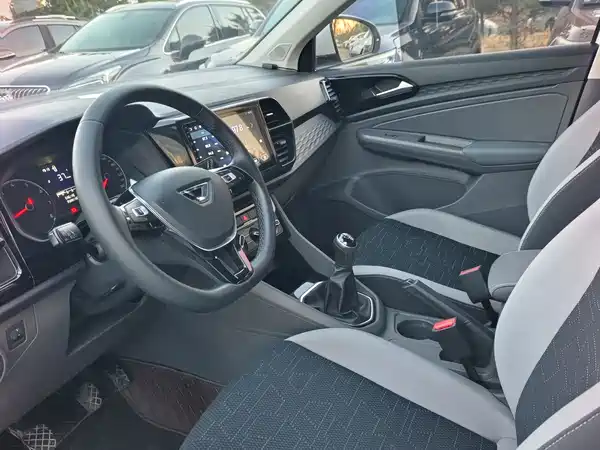 Jetta VS5 2021