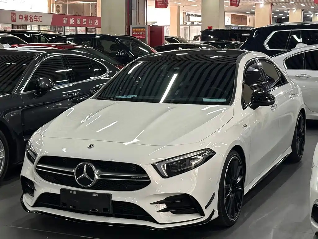 Mercedes-Benz A-Class AMG 2023 — фото 1