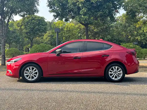 Mazda 3 Axela 2017
