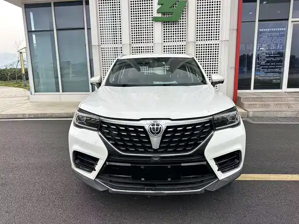 Brilliance V7 2018