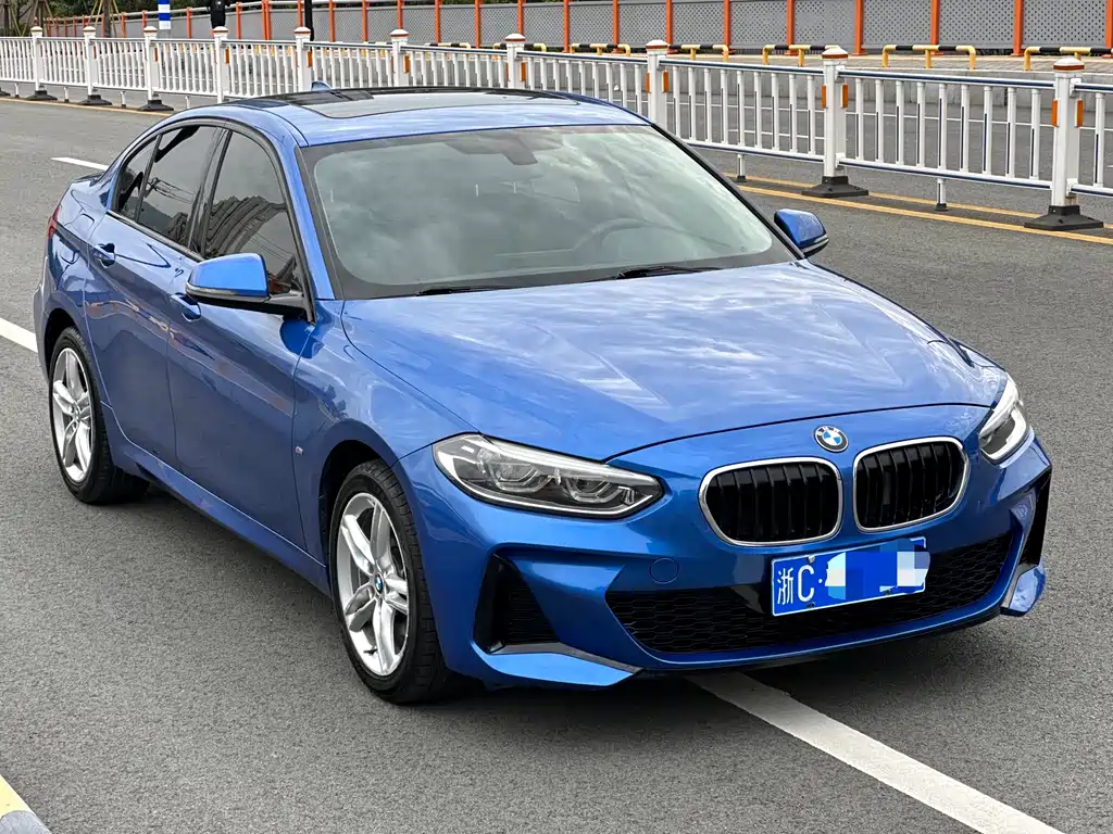 BMW 1 Series 2019 — фото 3