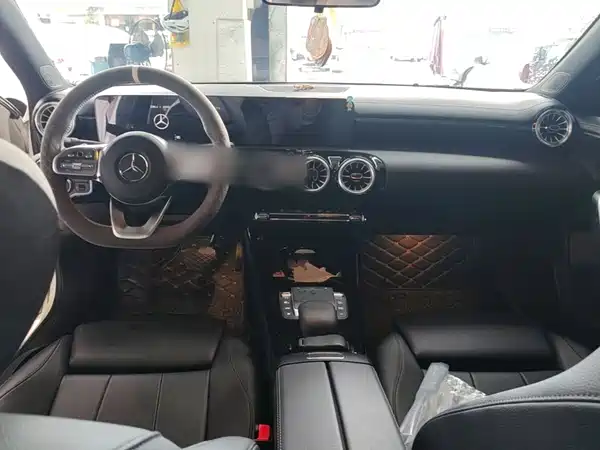 Mercedes-Benz A-Class 2022