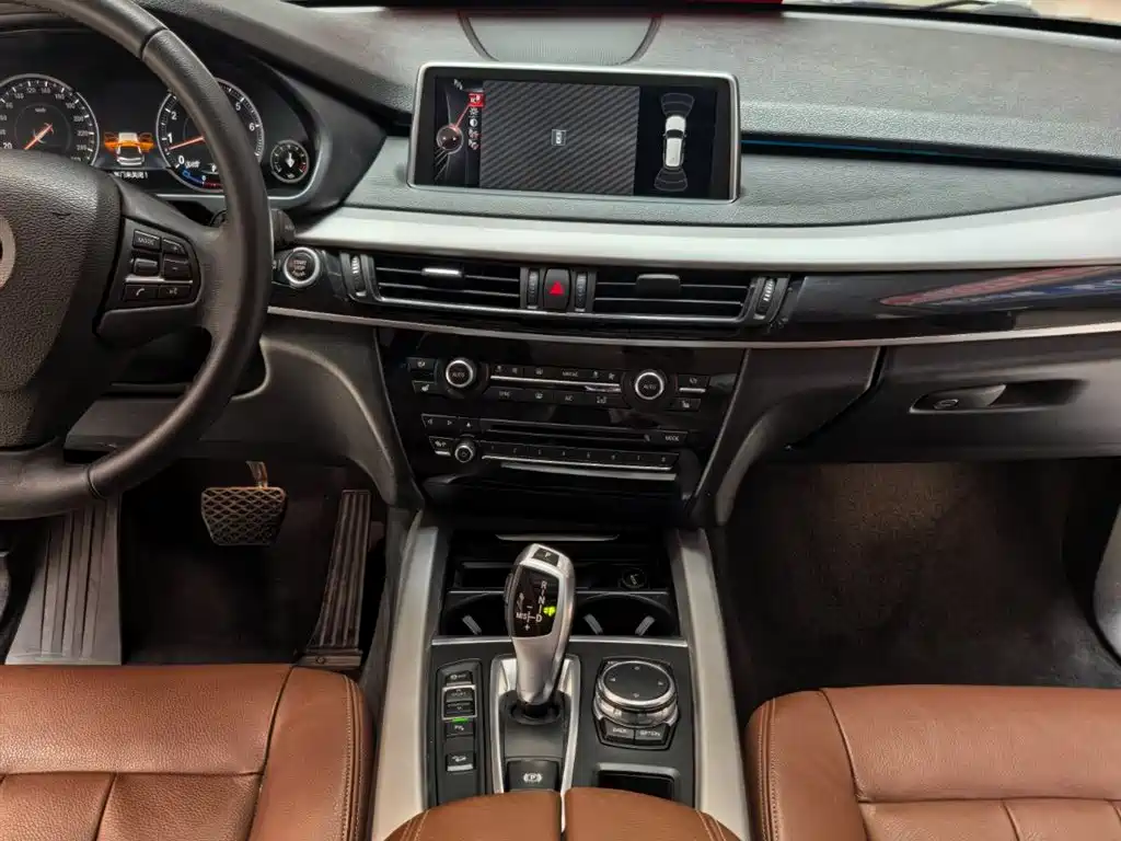 BMW X5 2017 — фото 12