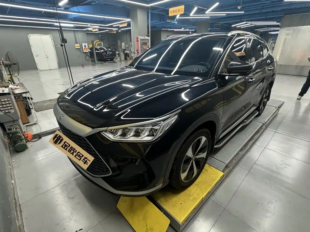 BYD Song PLUS New Energy 2022 — фото 1