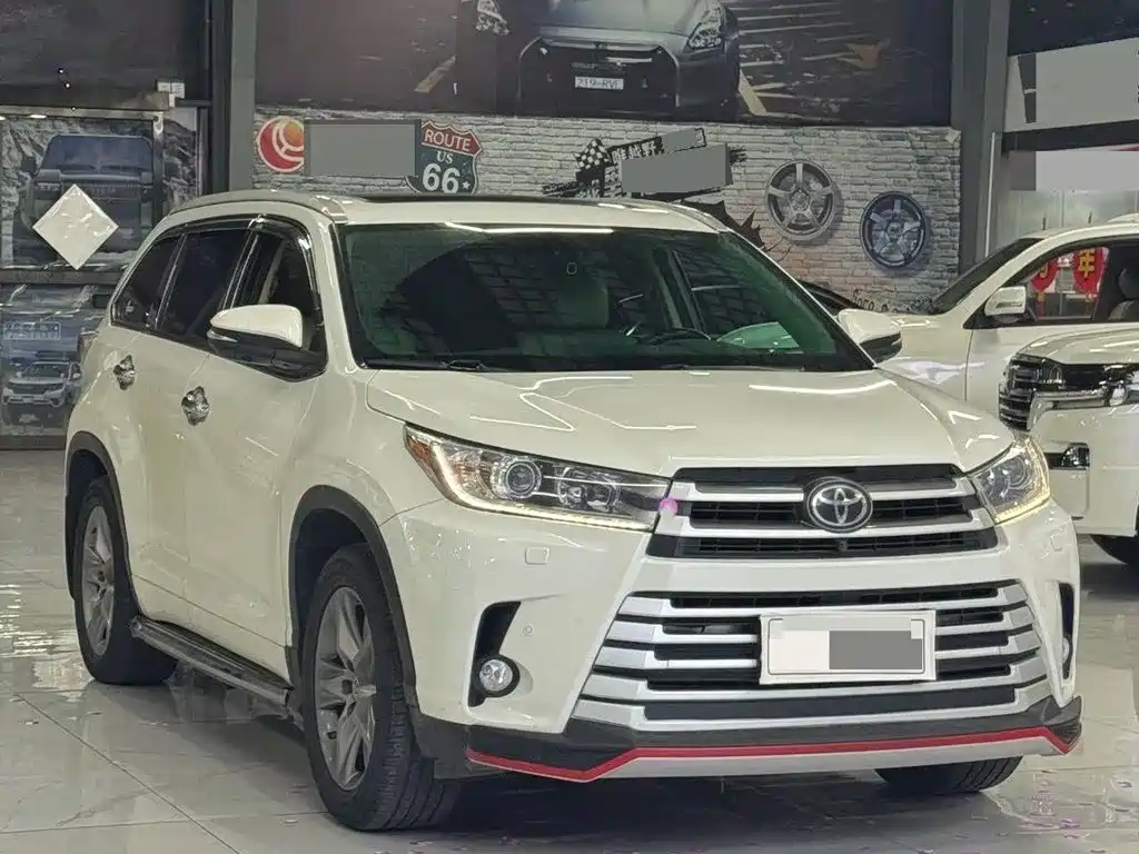 Toyota Highlander 2016 — фото 3