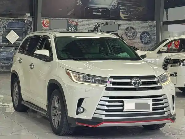 Toyota Highlander 2016