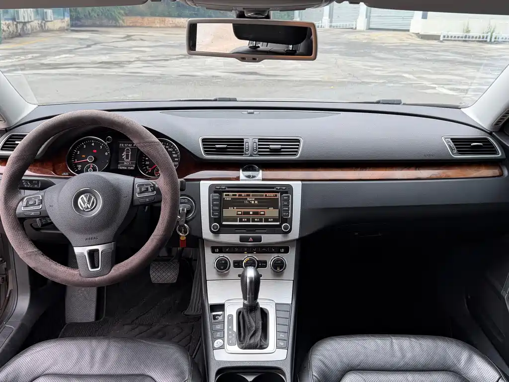 Volkswagen Magotan 2014