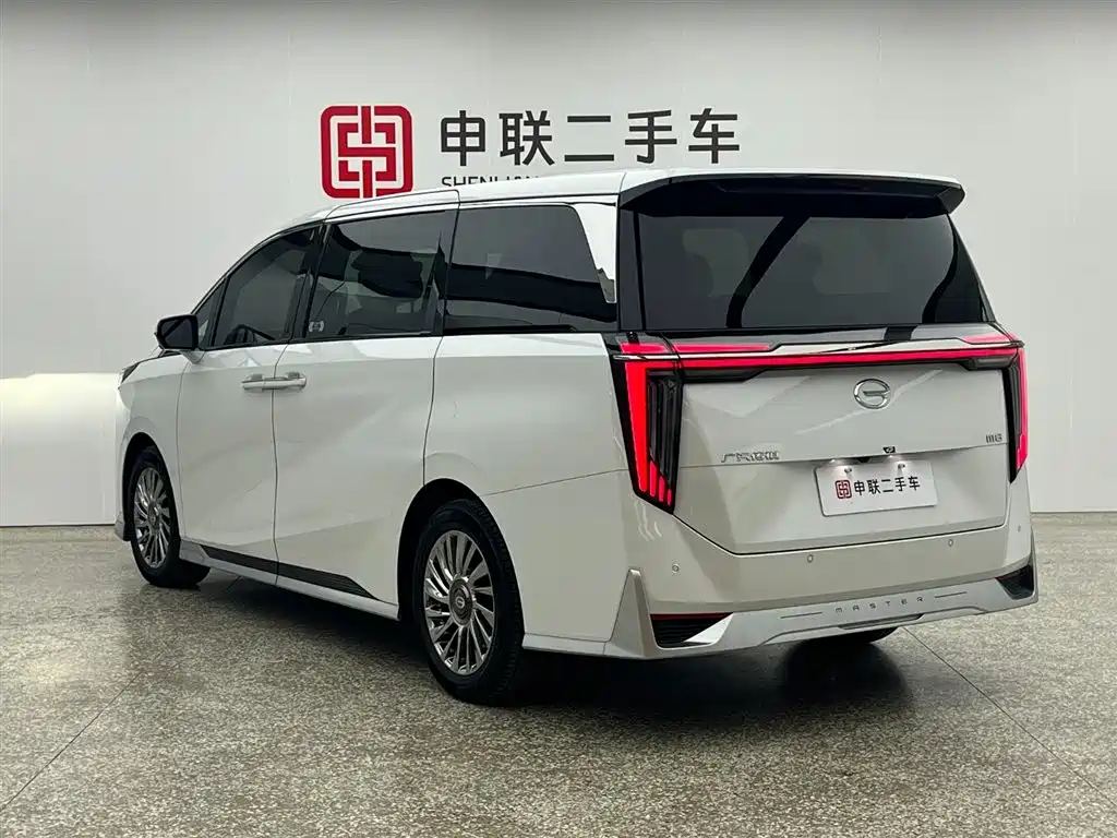 GAC Motor Trumpchi M8 2024 — фото 3