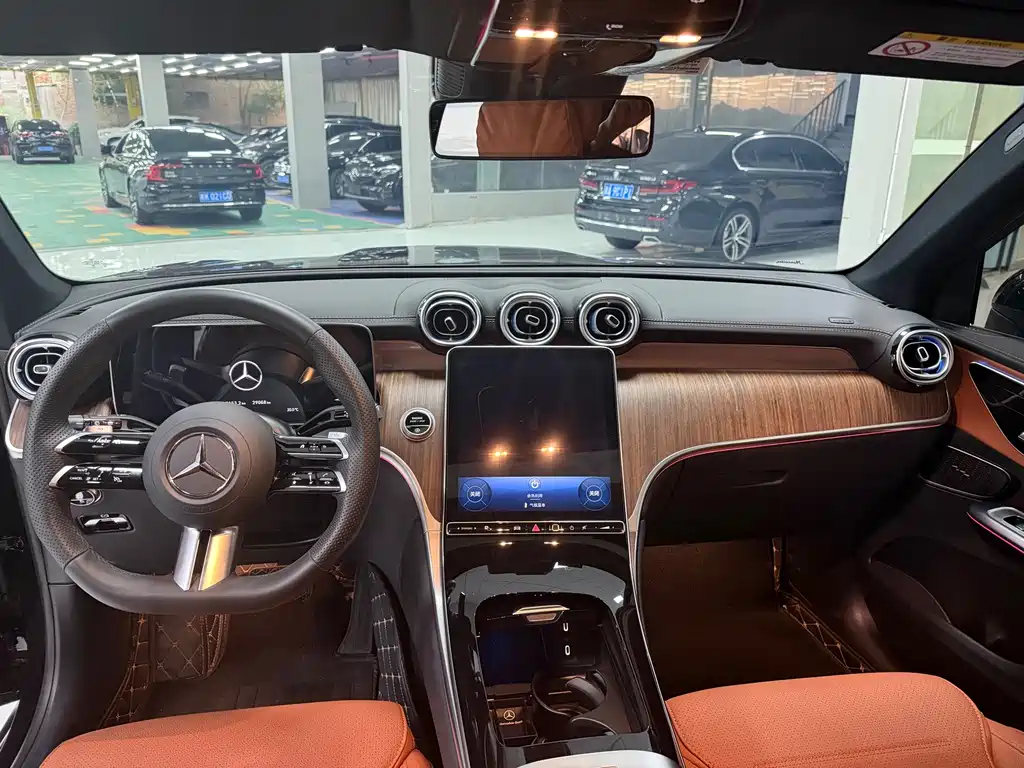 Mercedes-Benz GLC 2024