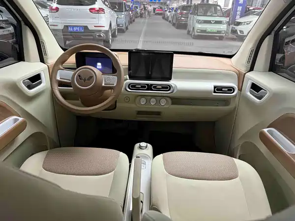 Wuling Hongguang MINIEV 2025
