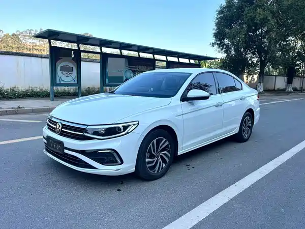 Volkswagen Bora 2023