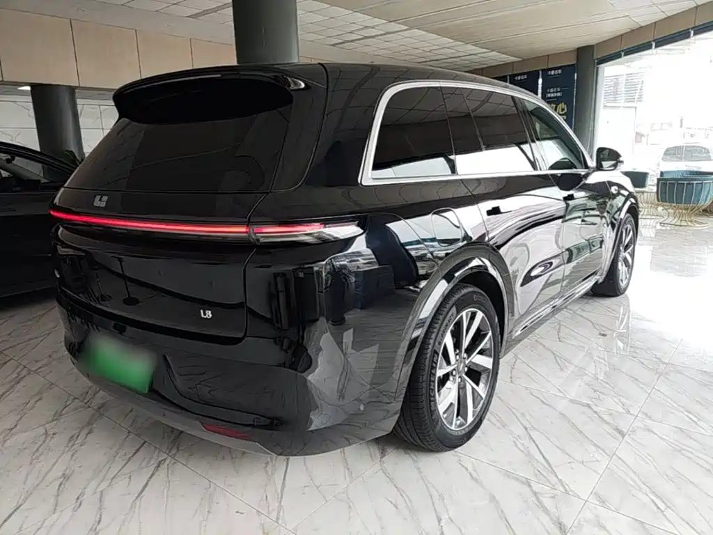 Li Auto Li L8 2023