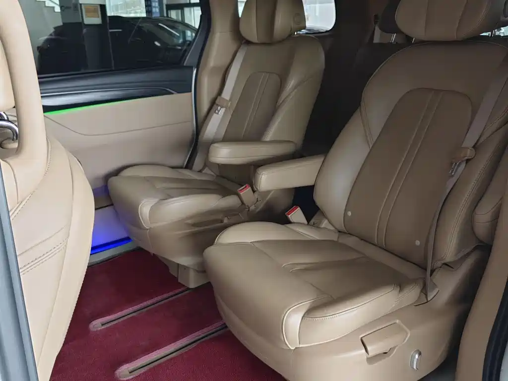 Buick GL8 2021