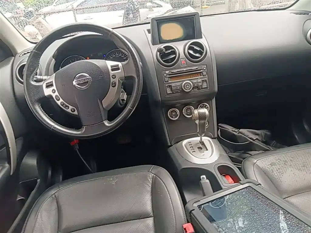 Nissan Qashqai 2015 — фото 10