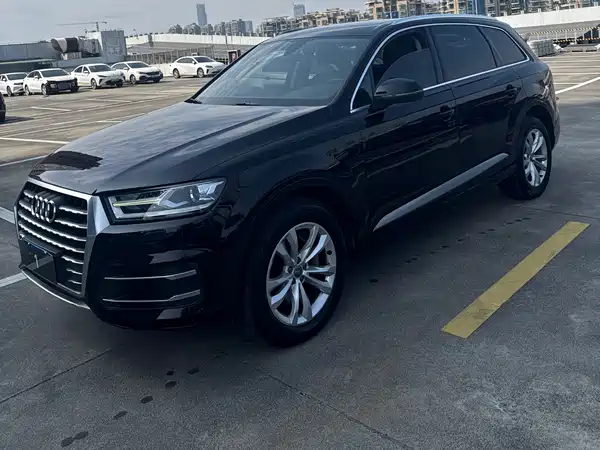 Audi Q7 2016