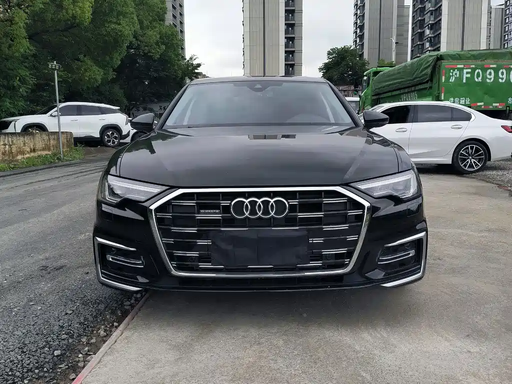 Audi A6L 2025 — фото 2