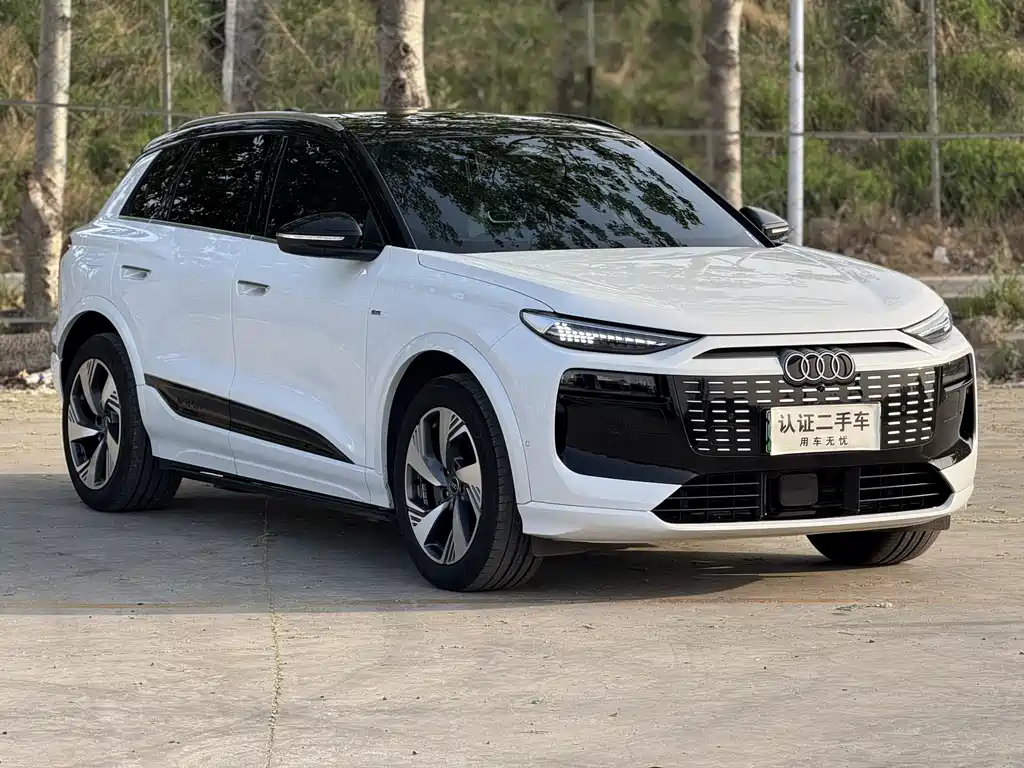 Audi Q6L e-tron 2025 — фото 3