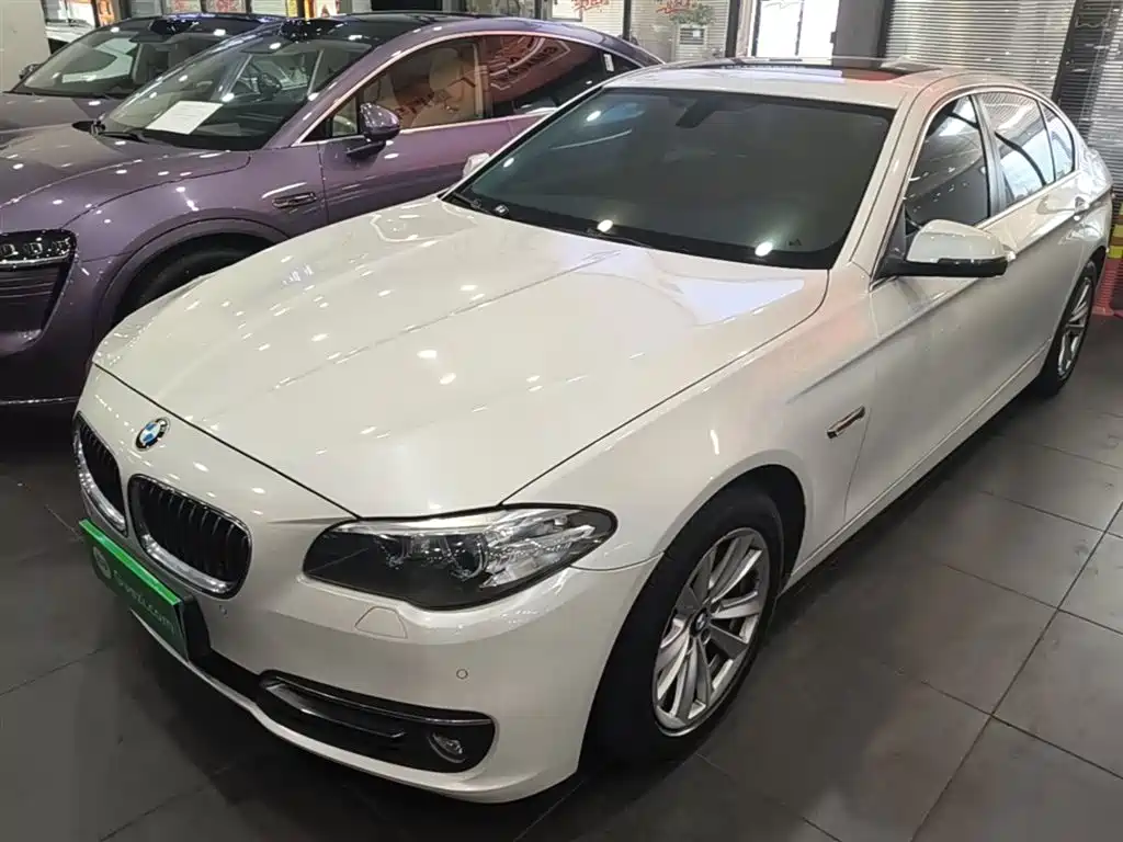 BMW 5 Series 2015 — фото 2
