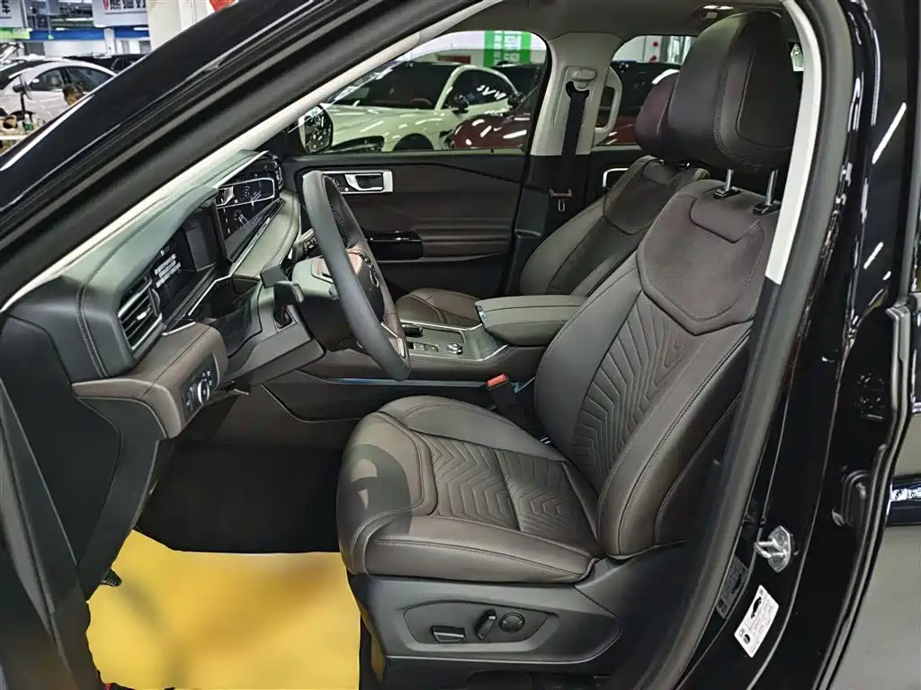 Ford Explorer 2026 — фото 15