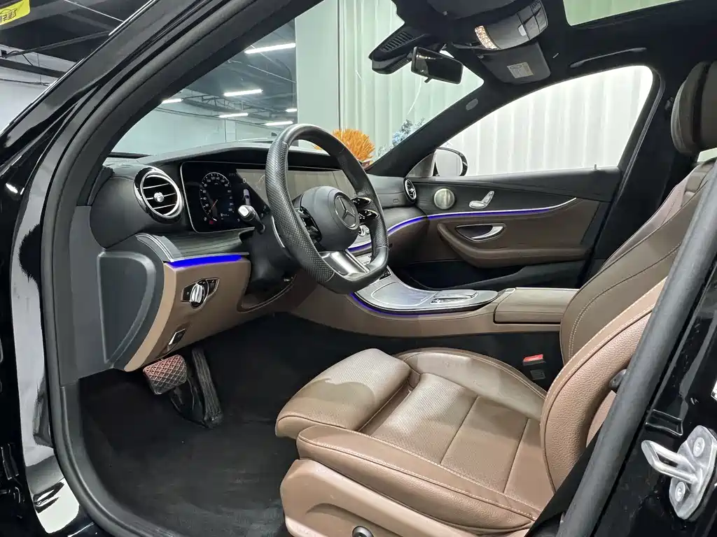 Mercedes-Benz E-Class 2023