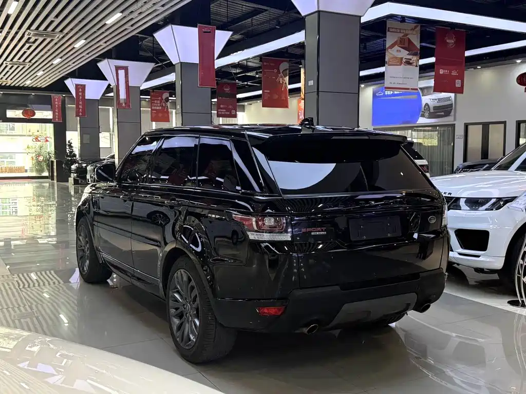 Land Rover Range Rover Sport 2017 — фото 10