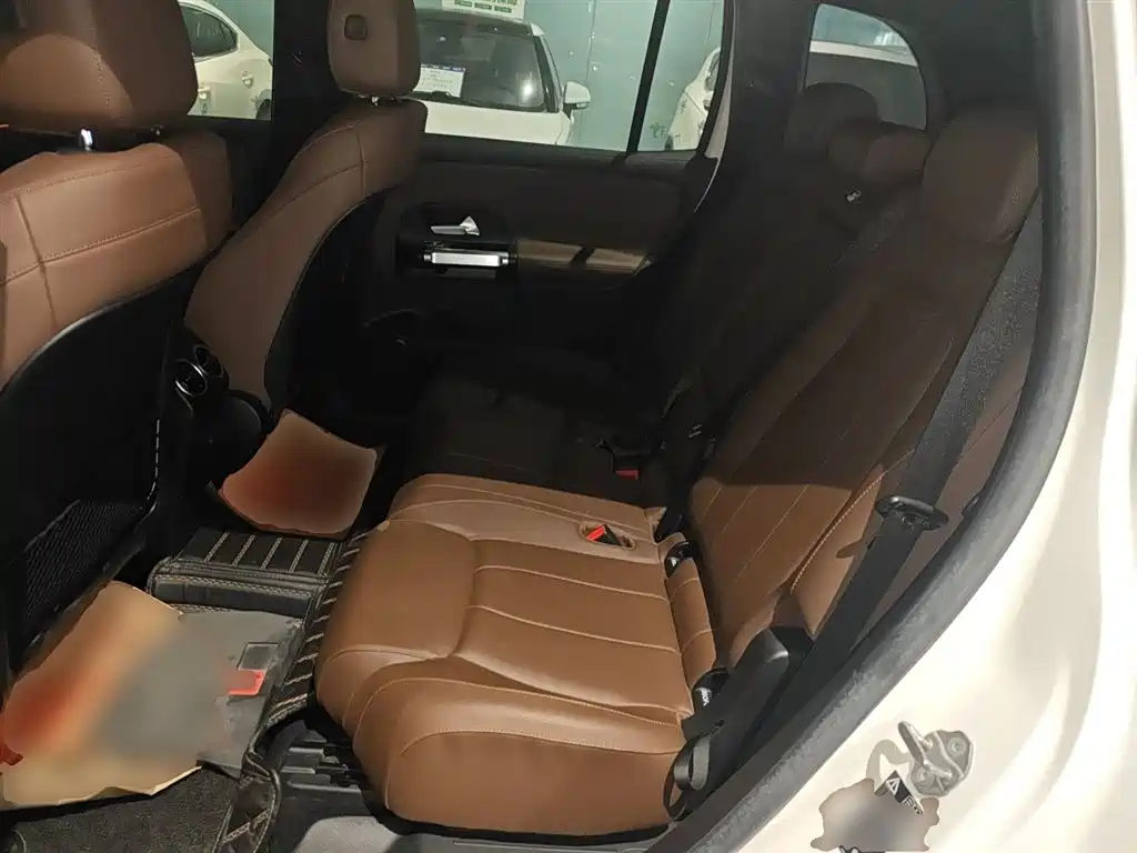 Mercedes-Benz GLB 2020 — фото 17