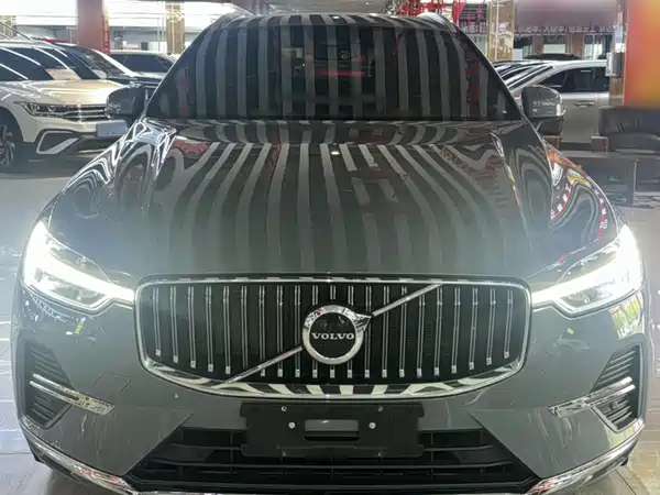 Volvo XC60 2021