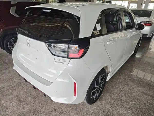 Honda LIFE 2022