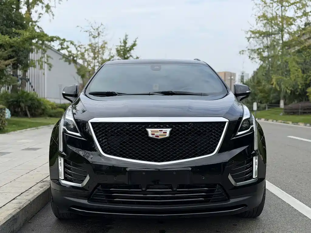 Cadillac XT5 2023 — фото 2