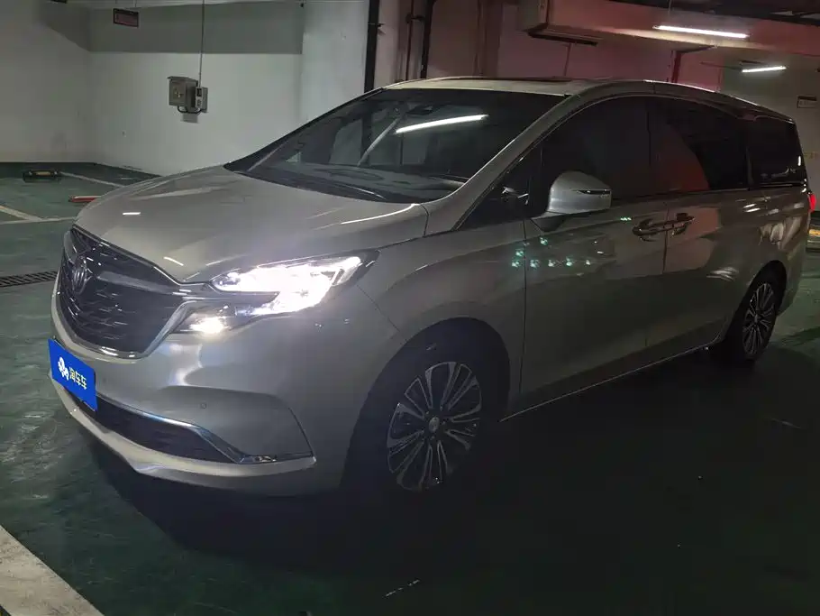 Buick GL8 2021