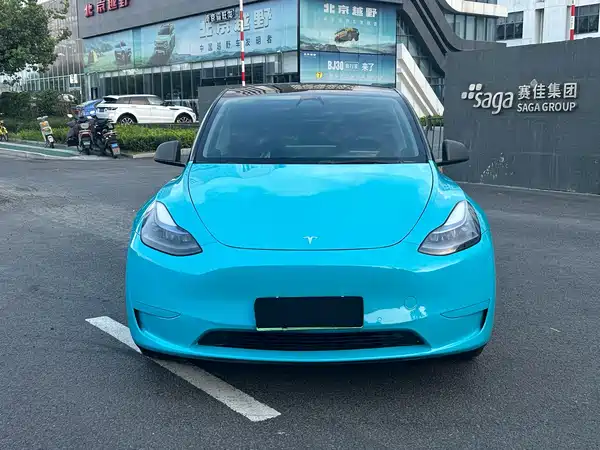Tesla Model Y 2022