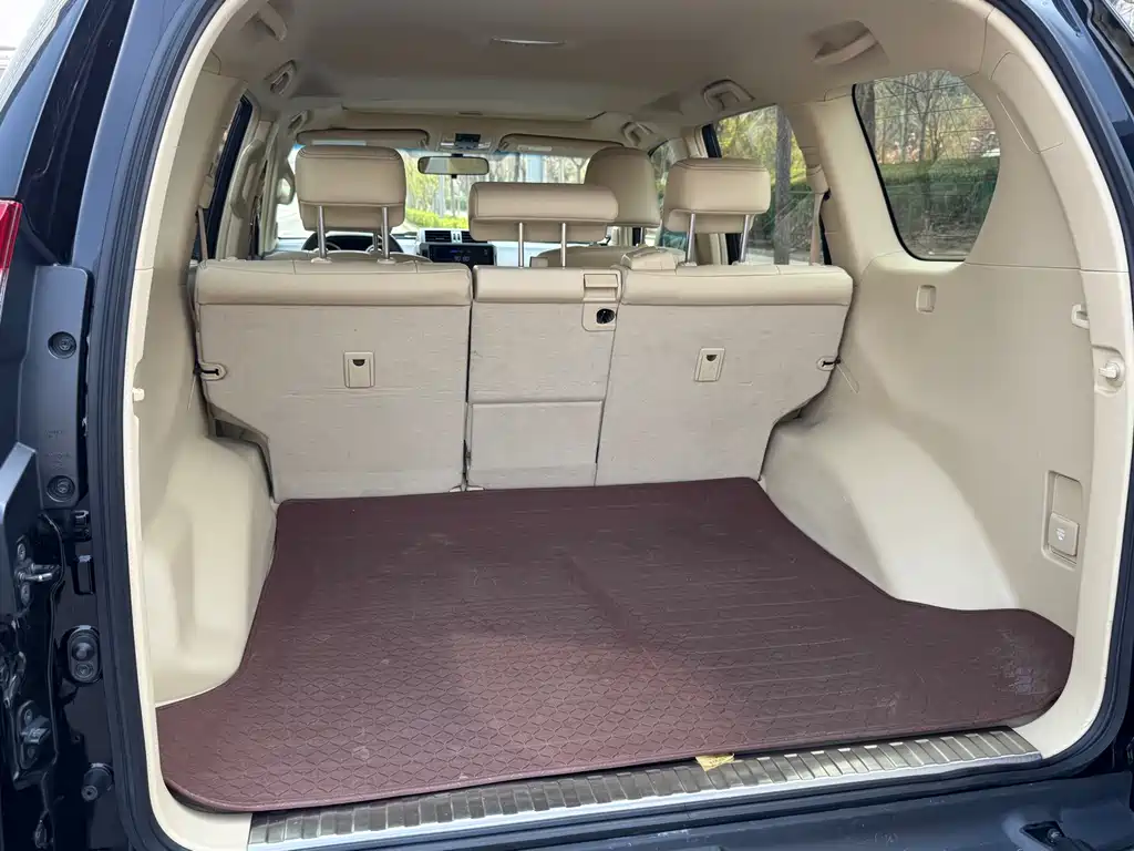 Toyota Prado 2015 — фото 24