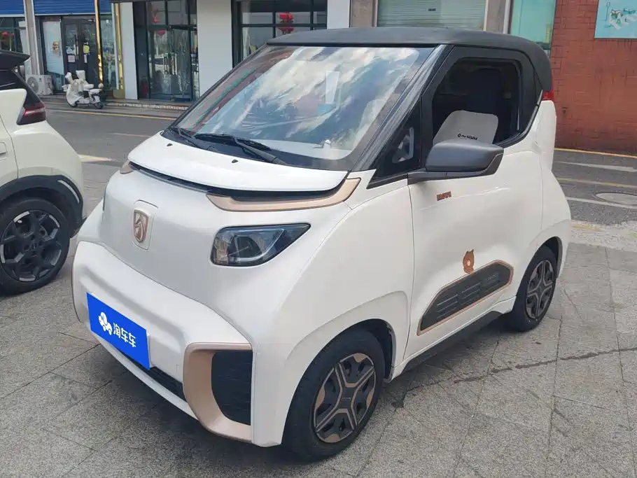 Baojun E200 2021