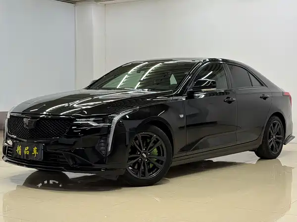 Cadillac CT4 2022
