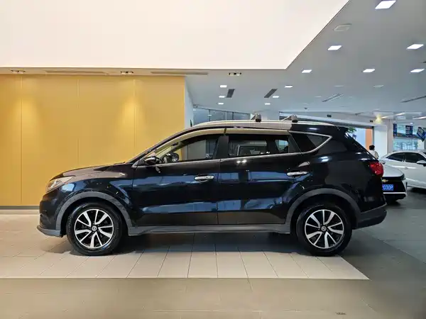 Dongfeng Scenery 580 2017