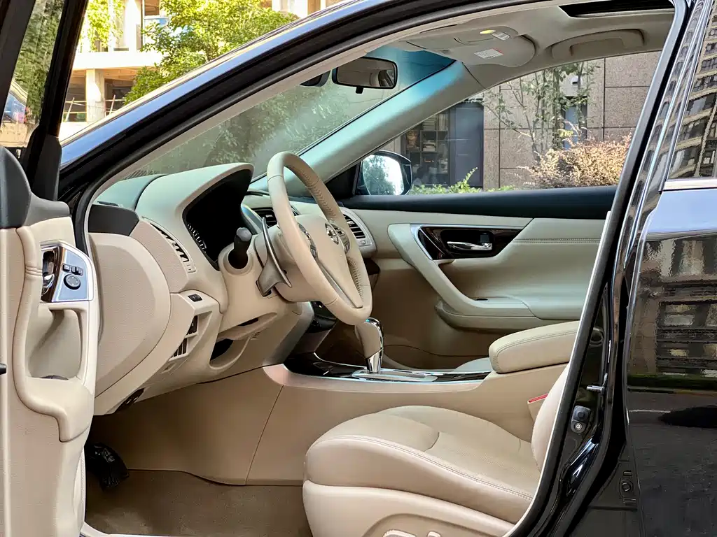 Nissan Teana 2014