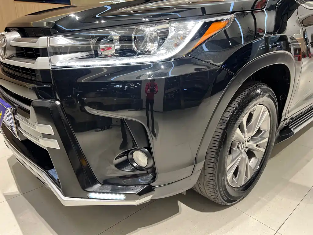 Toyota Highlander 2020 — фото 19