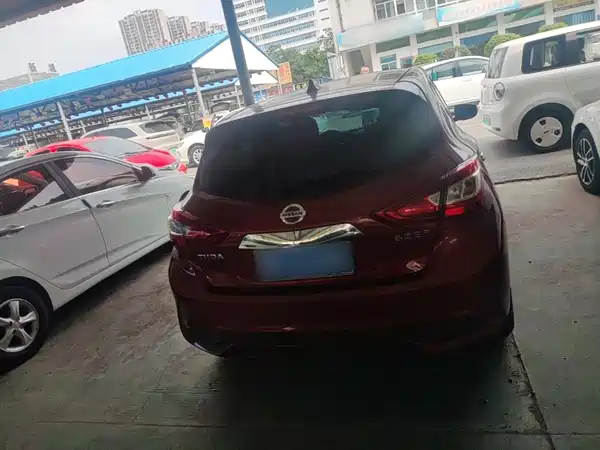 Nissan Tiida 2020