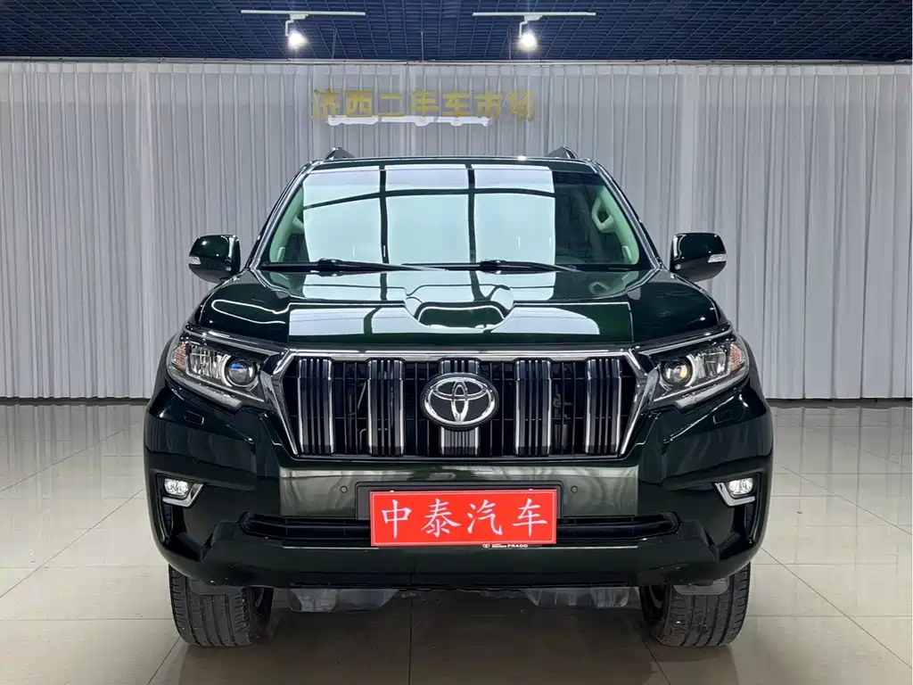 Toyota Prado 2019 — фото 2