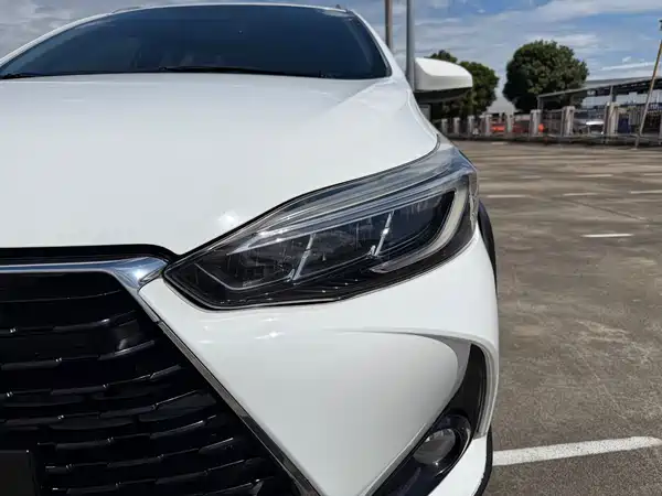 Toyota Yaris L 2020