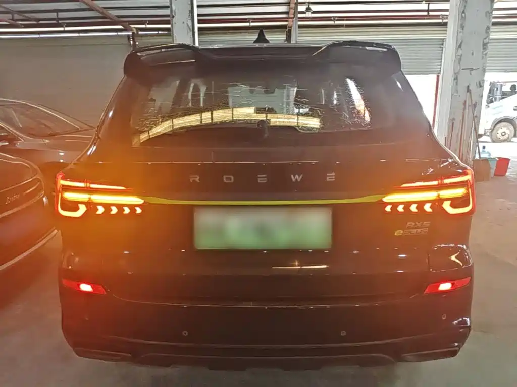 Roewe RX5 New Energy 2022 — фото 6