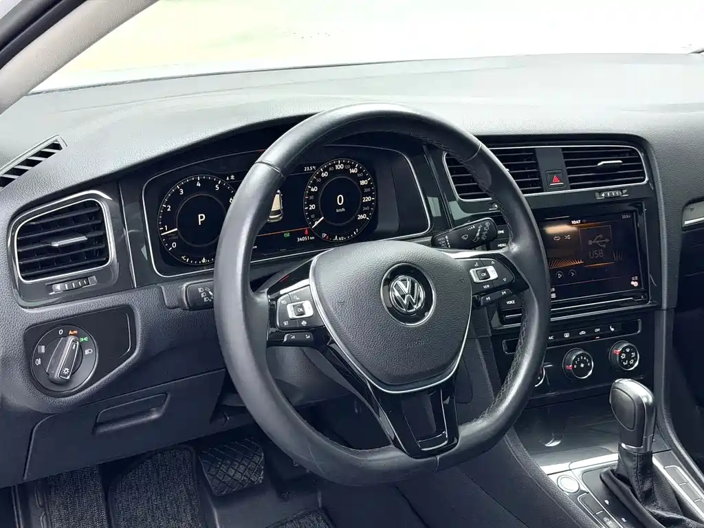 Volkswagen Golf 2019