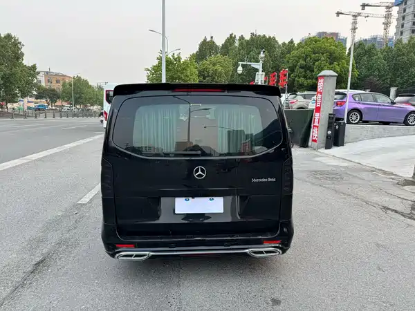 Mercedes-Benz Vito 2023