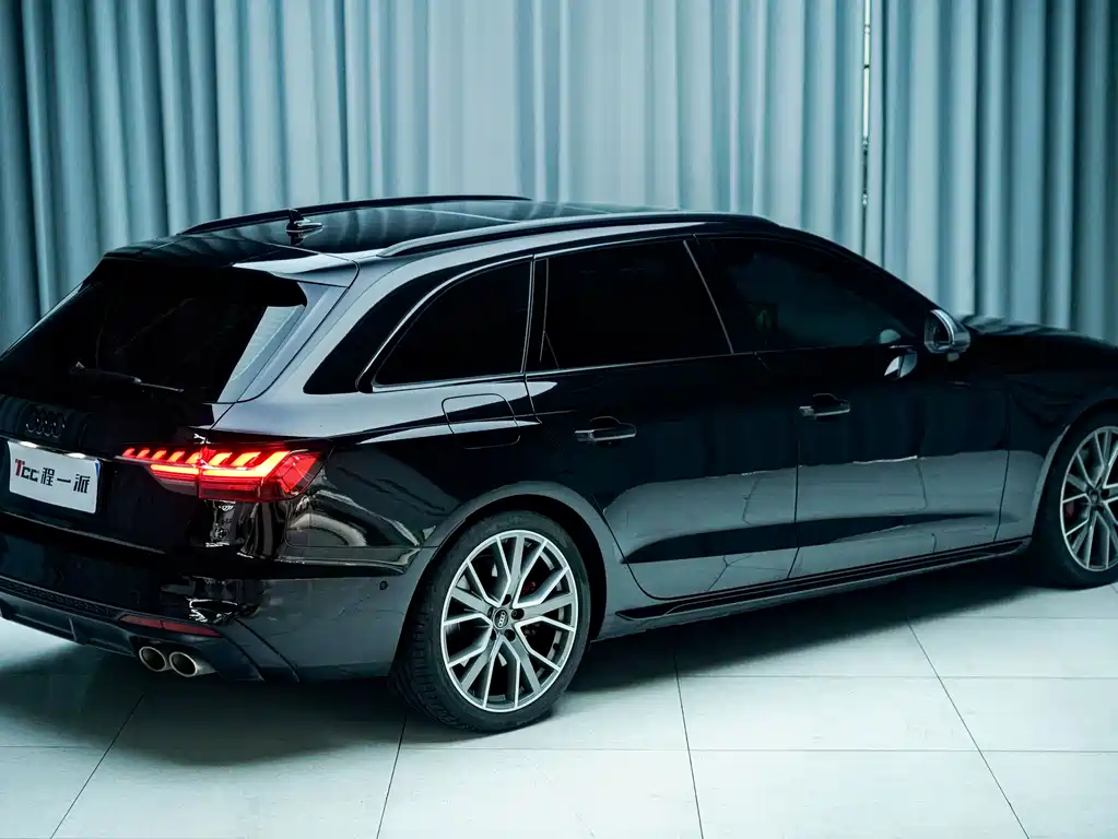 Audi S4 2024
