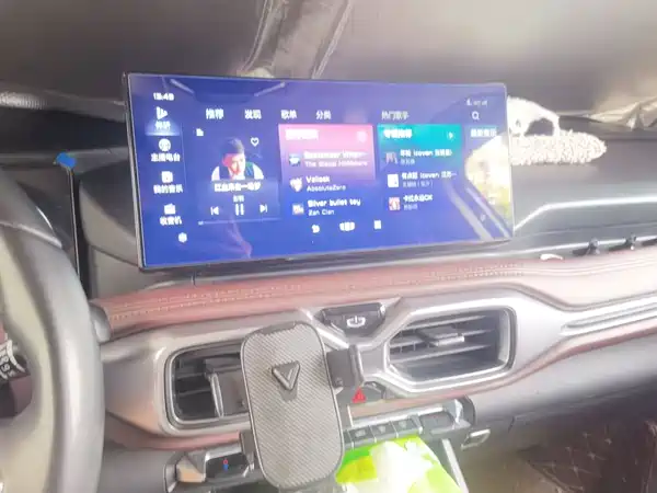 Geely Haoyue 2022