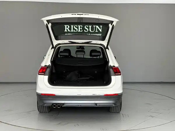 Volkswagen Tiguan L 2020