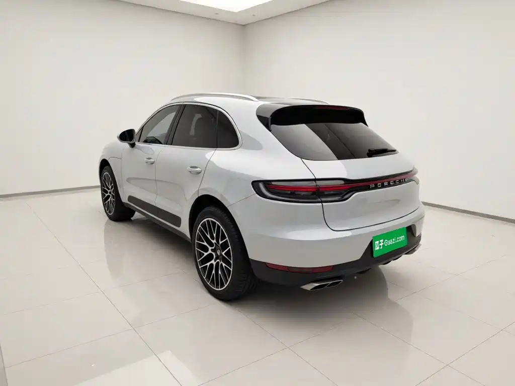 Porsche Macan 2019 — фото 4